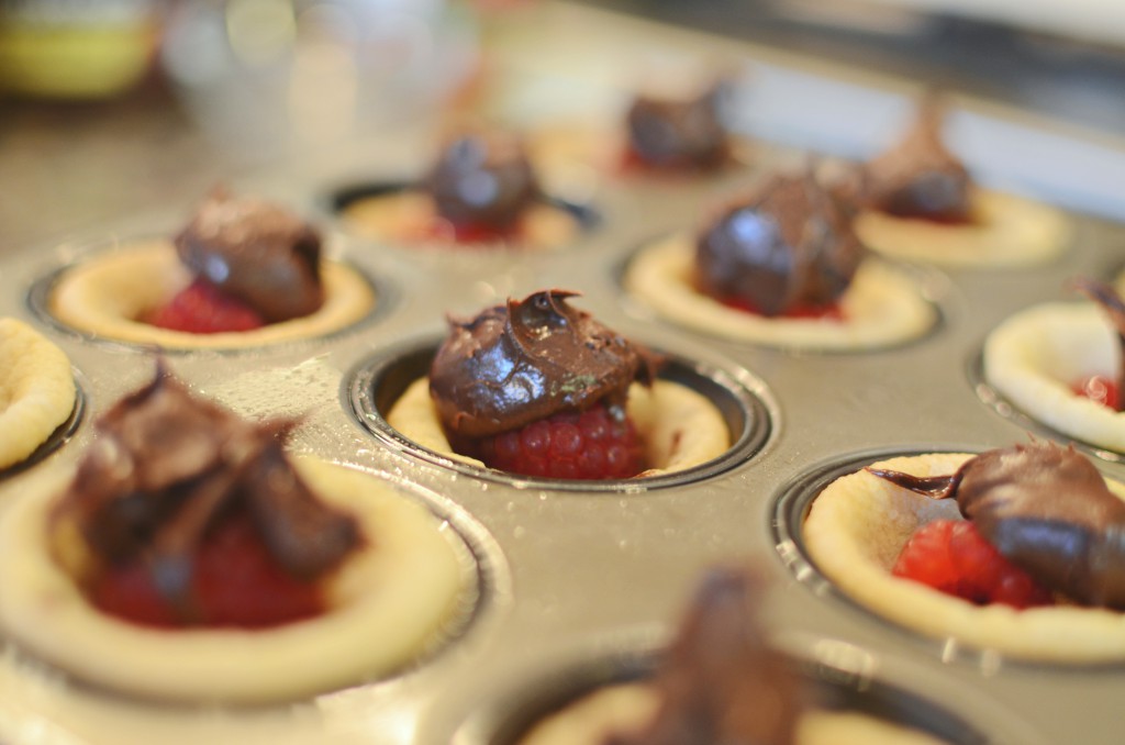 Cherry & Raspberry Sugar Cookie Tassies with HERSHEY's Spread via @jennyonthespot