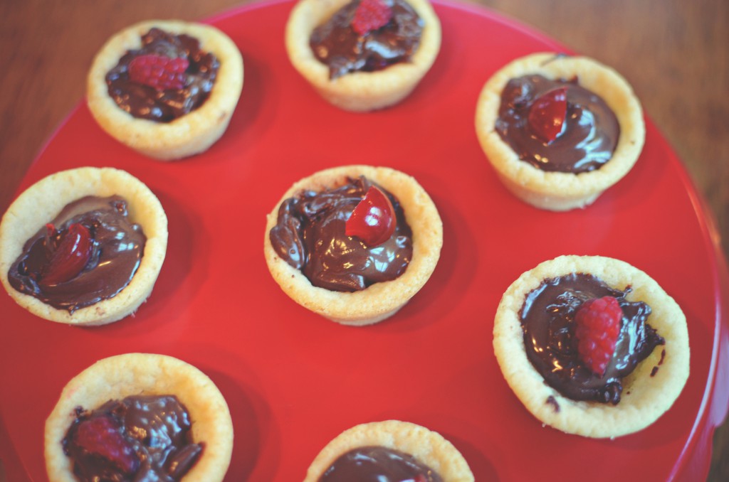 Cherry & Raspberry Sugar Cookie Tassies with HERSHEY's Spread via @jennyonthespot